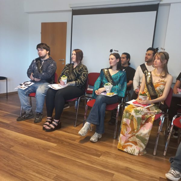 Absolvent*innen Pflichtschulabschluss Oberwart, Gruppenbild