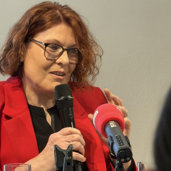 Dr.in Christine Teuschler